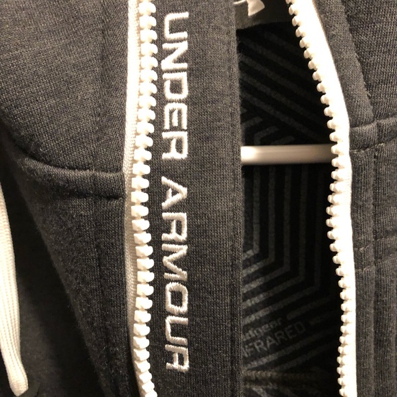 UNDER ARMOUR COLDGEAR HOODIE - Picture 5 of 6